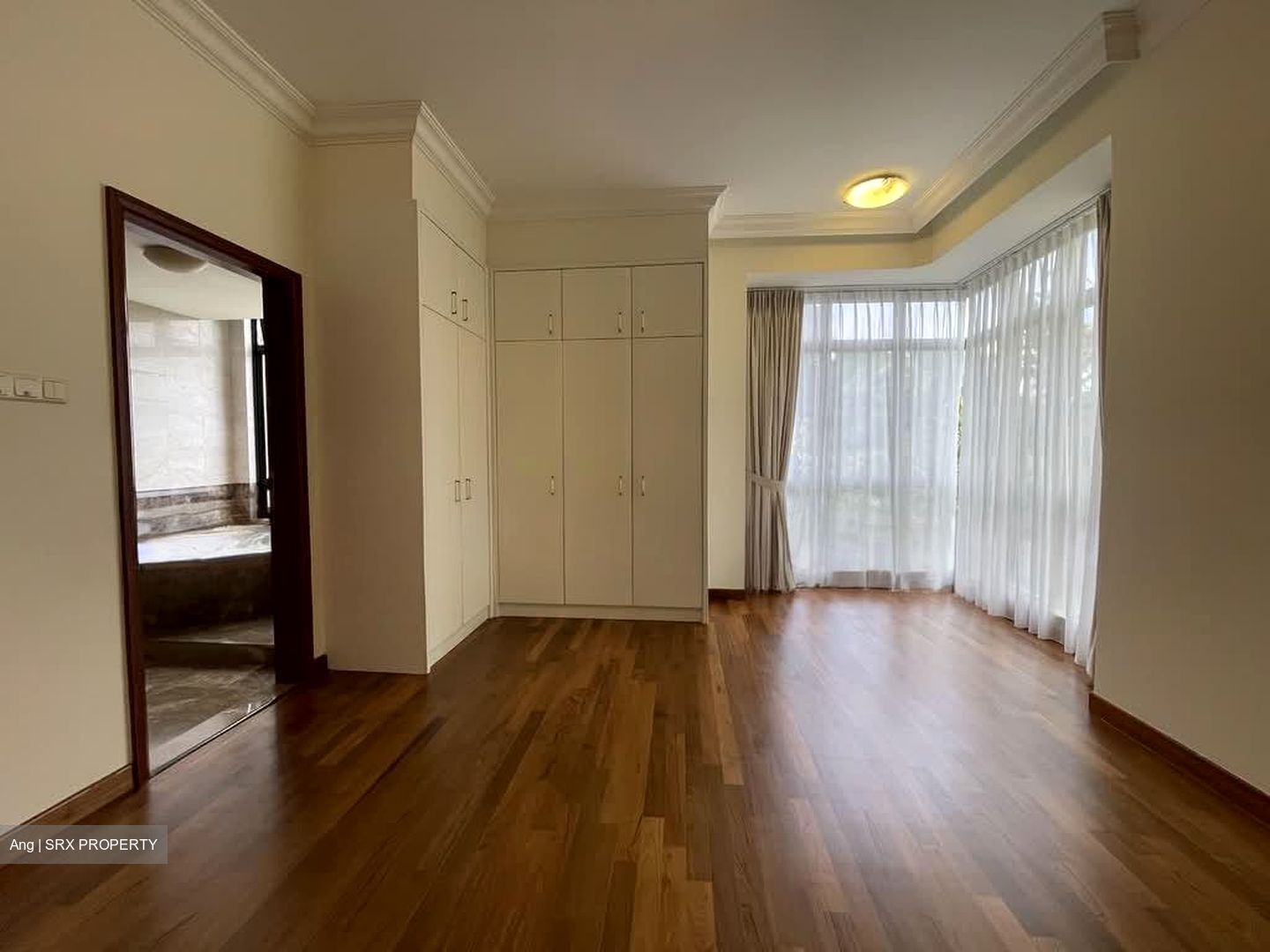 The Sterling (D21), Condominium #583407281